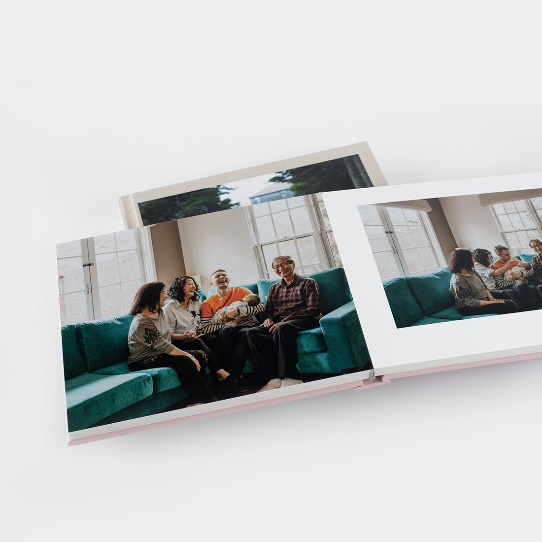 Stunning 4-color printing.