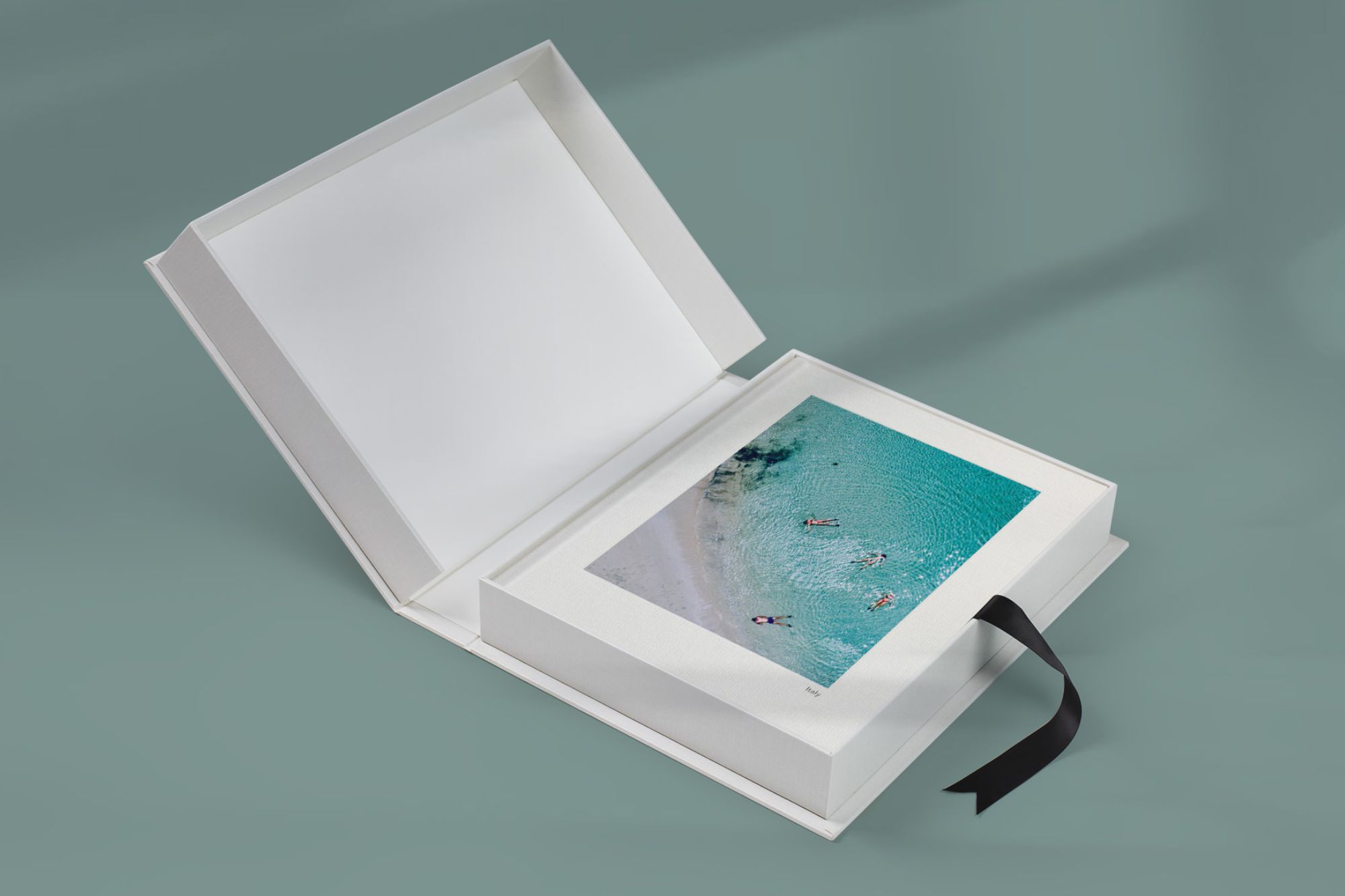 Presentation box with book insde with cover of italy image
