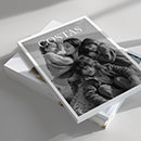 Stapel von Familienmagazin
